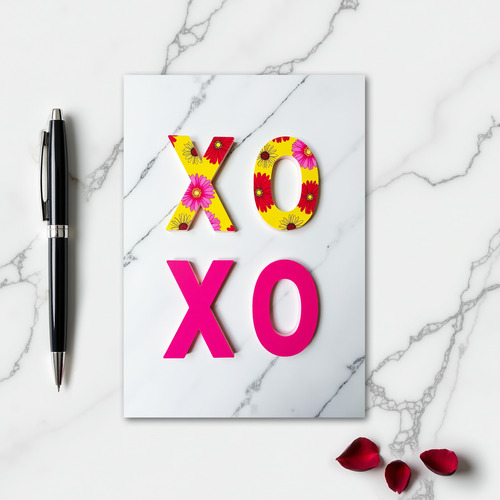 Botanical Xoxo Kiss Card