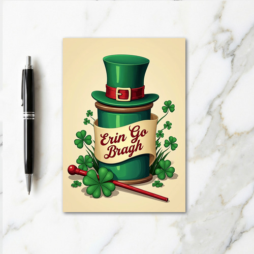 Emerald Hat Glitter Texture Card