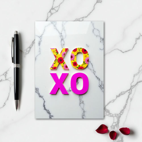 Floral Xoxo Modern Love Card