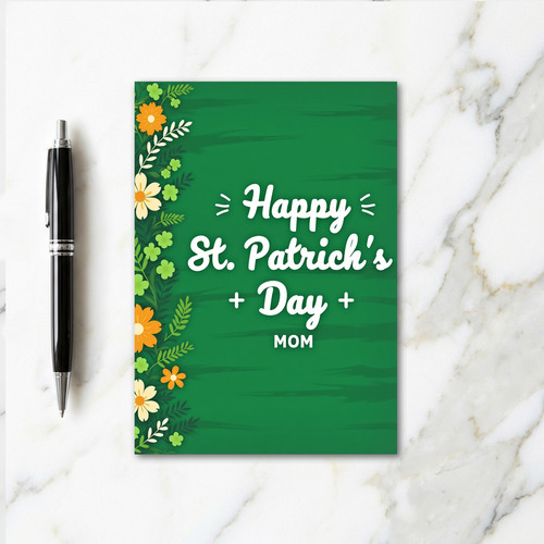 Green Shamrock Mom Card