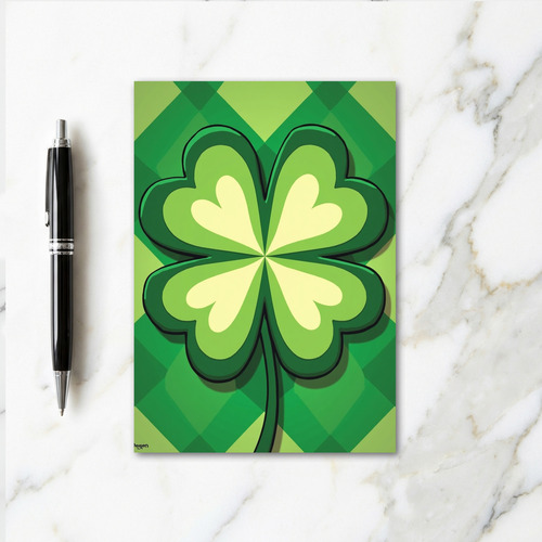 Heart Pattern Clover Card
