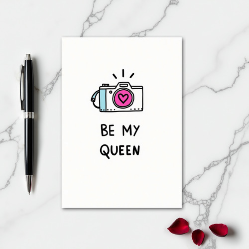 Heartfelt Camera Queen Card
