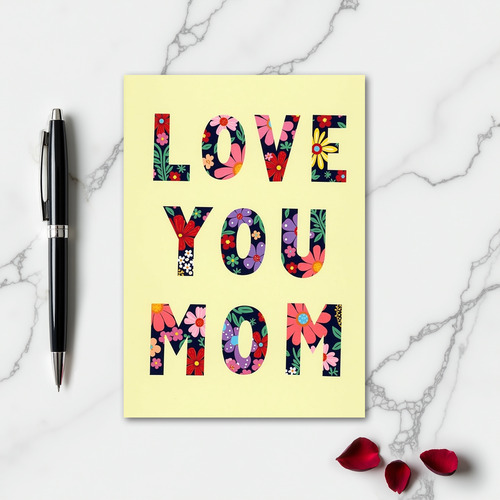 Love You Mom Floral Design Card