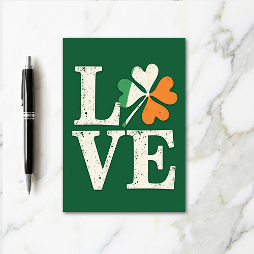 Shamrock Love Vintage Design Card