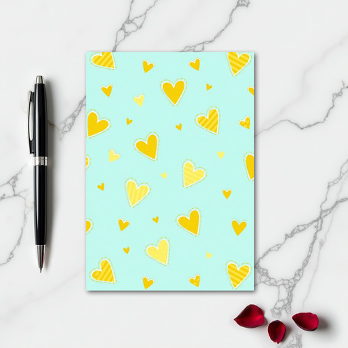 Simple Yellow Heart Pattern Card